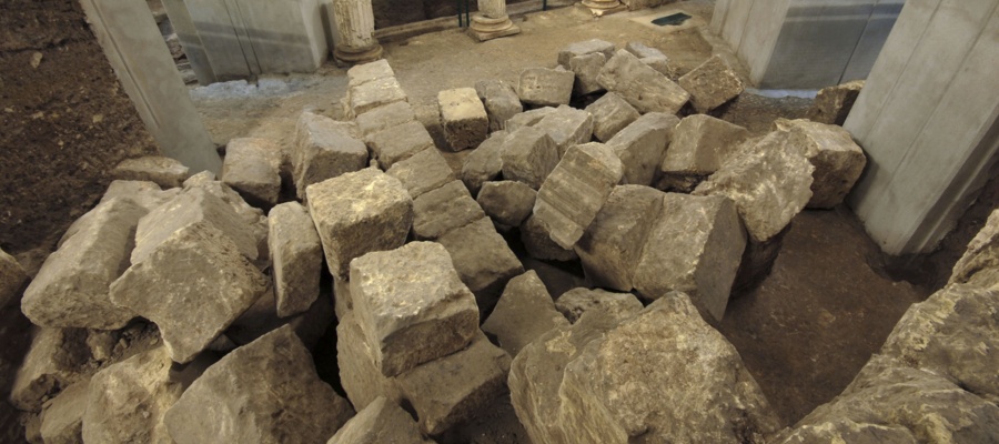View of colonnade with collapsed material dating from the early Middle Ages