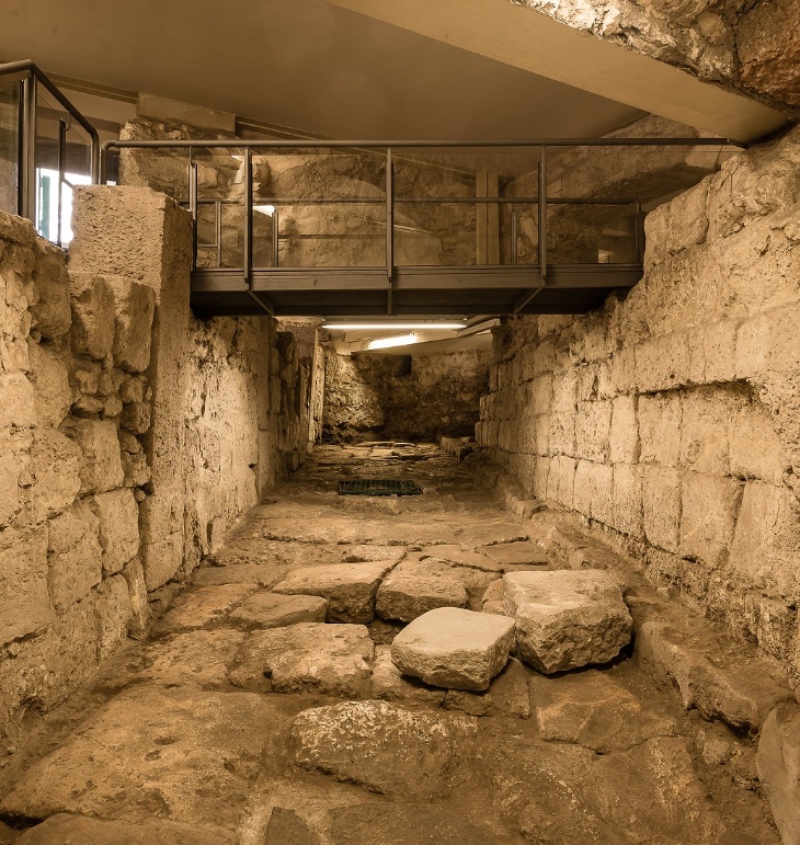 Visualizza la sezione: Area Archeologica